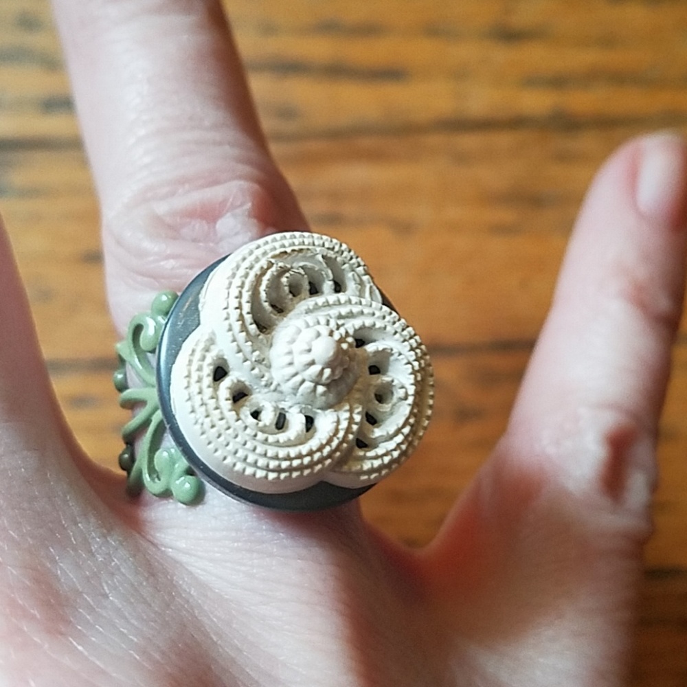 Vintage button ring